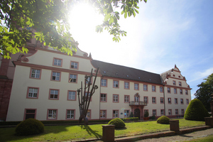 Vorderansicht Klostergebäude Gengenbach der Hochschule Offenburg